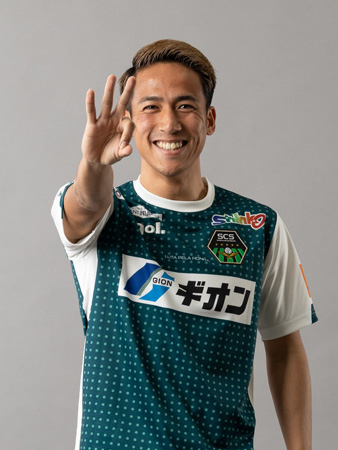 2020_player02.jpg